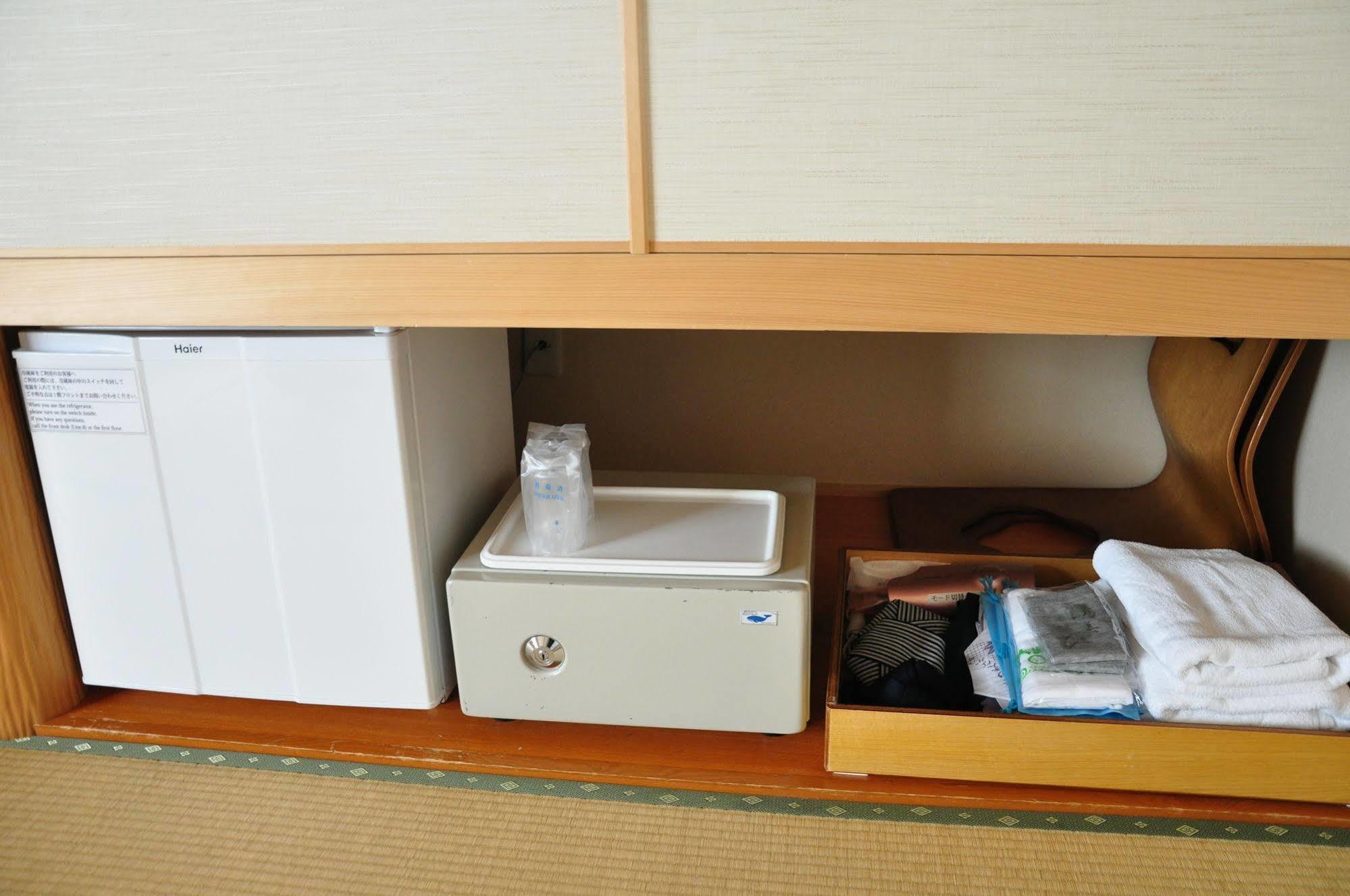 Hotel Obokekyo Mannaka Mijoši Exteriér fotografie