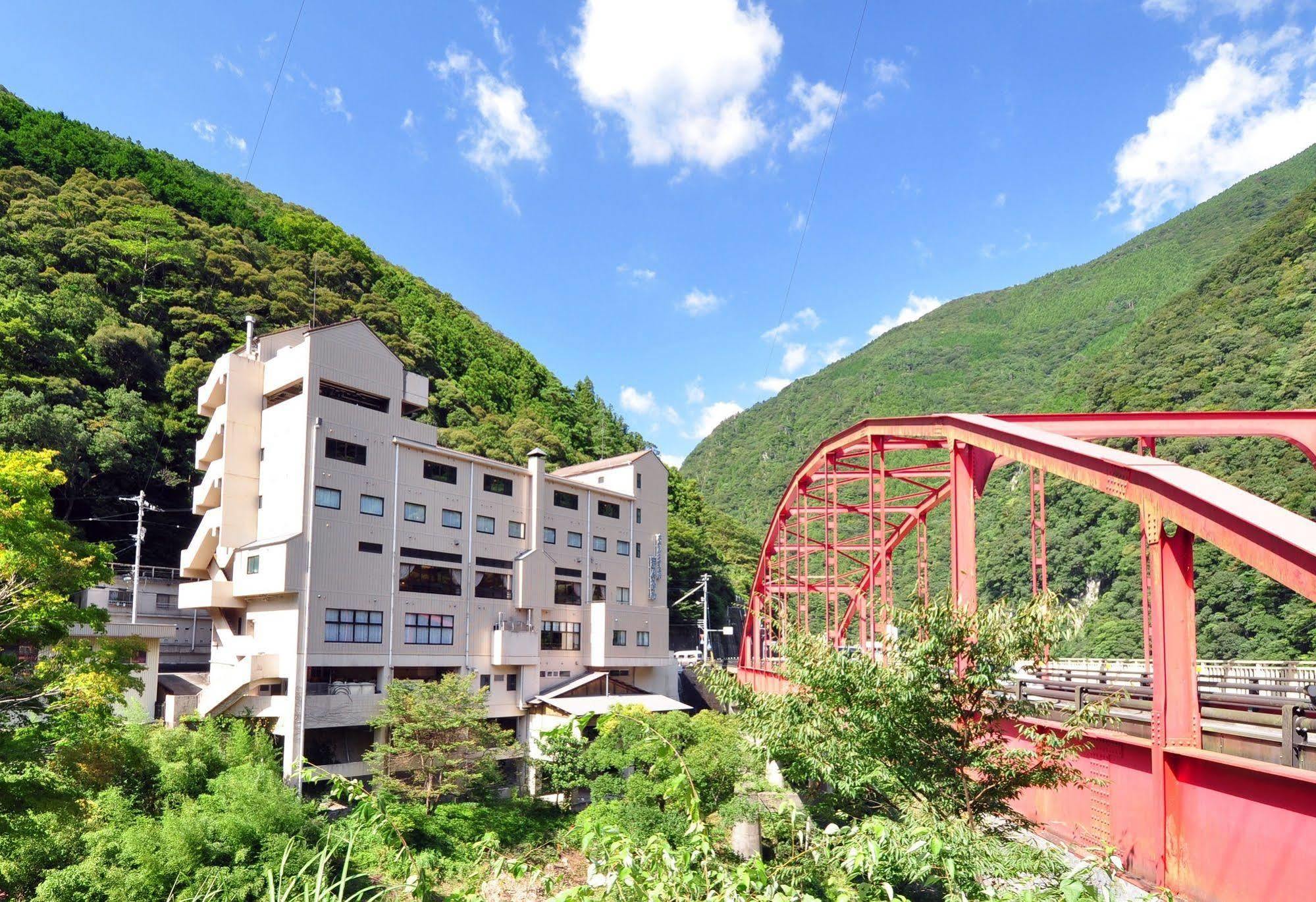 Hotel Obokekyo Mannaka Mijoši Exteriér fotografie