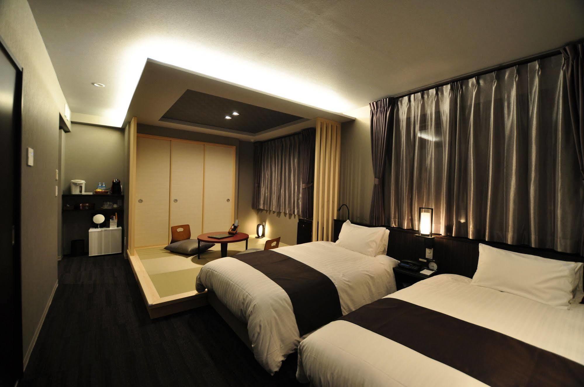 Hotel Obokekyo Mannaka Mijoši Exteriér fotografie